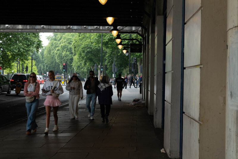 WC Under Hungerford footbridge